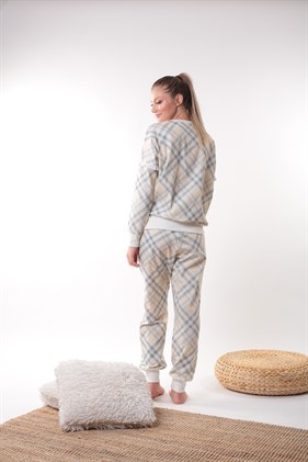 Verev Ekose Desenli Fırfır Detaylı Pijama Takımı
